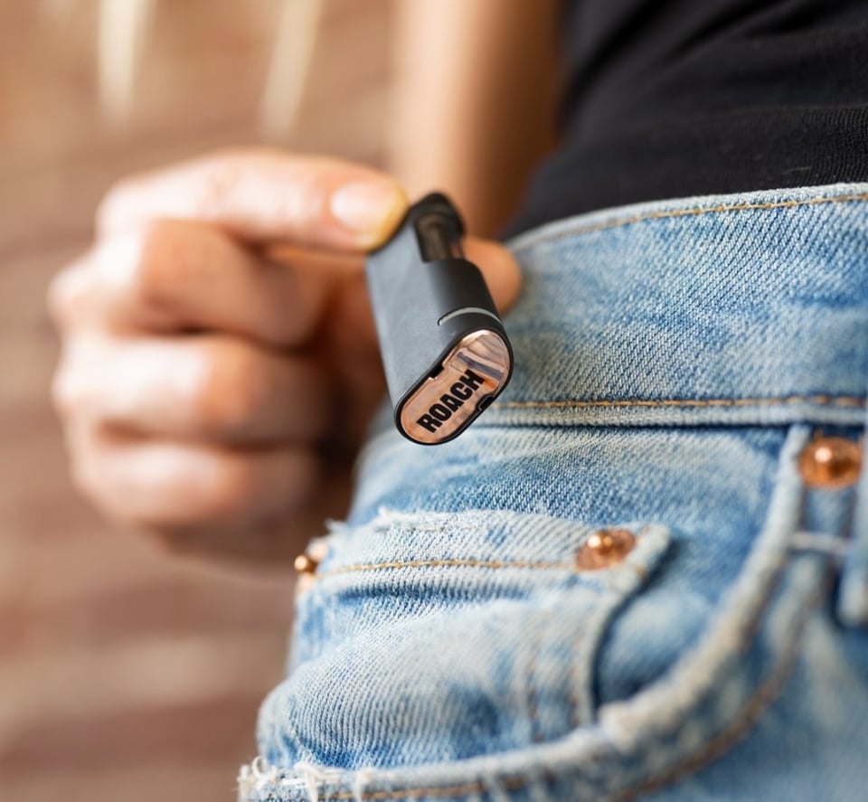 ROACH | Disposable Live Resin Vaporizer